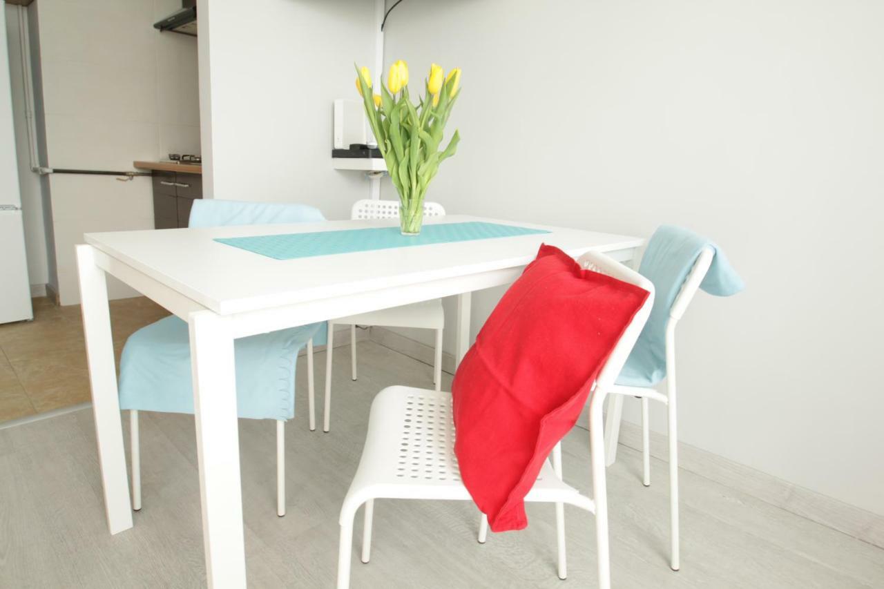 Happy Home Krochmalna Apartment Warsawa Bagian luar foto